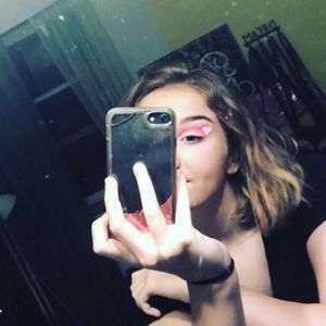 Meet your Posher, Macy